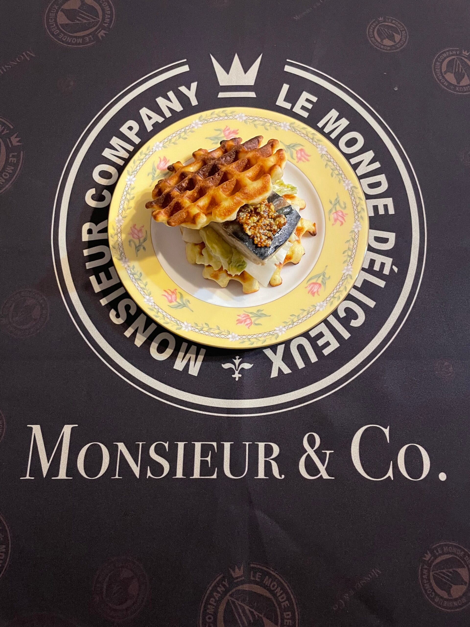 ④鯖ワッフルサンド