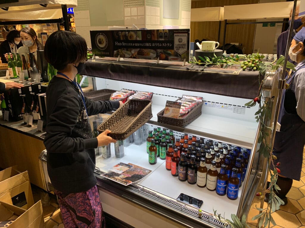 26日 設営の様子2